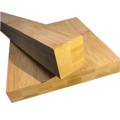 Natürliche Farbe Vertikalmassivkohlenstoffhaltiges Bambus-Strichholz für Feiertage